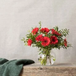 Florabundance Anemone Vase -Dartington Shop florabundance anemone winter sq 117