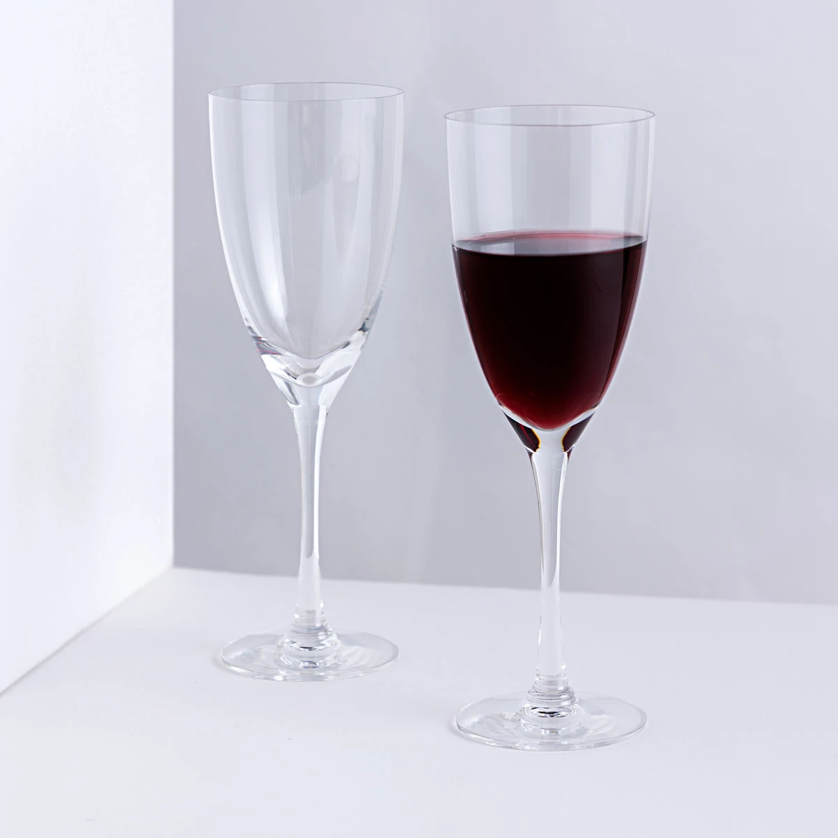 Rachael Large Red Wine Glass, Set Of 2 1 Rachael Large Red Wine Glass, Set Of 2
