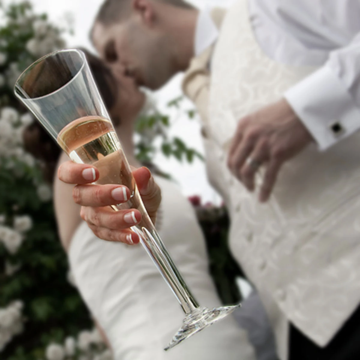 Sharon Champagne Flute, Set Of 2 4 Sharon Champagne Flute, Set Of 2 - Image 4